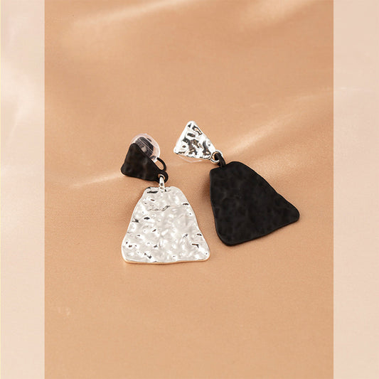 Fashionable Mosquito Coil Tray Women's Metal Earrings