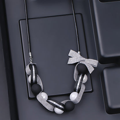 New Style Personality Temperament Small Skirt Shirt Necklace