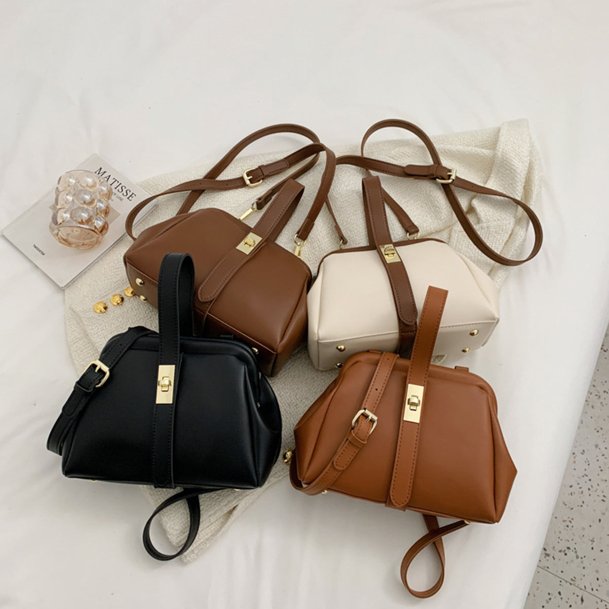 Women Fashion Retro Bag Crossbody Bag