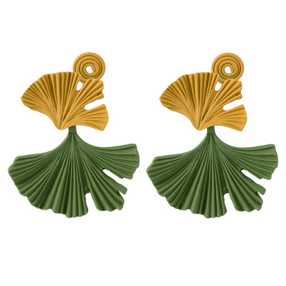 Retro Ginkgo Leaf Contrasting Earrings
