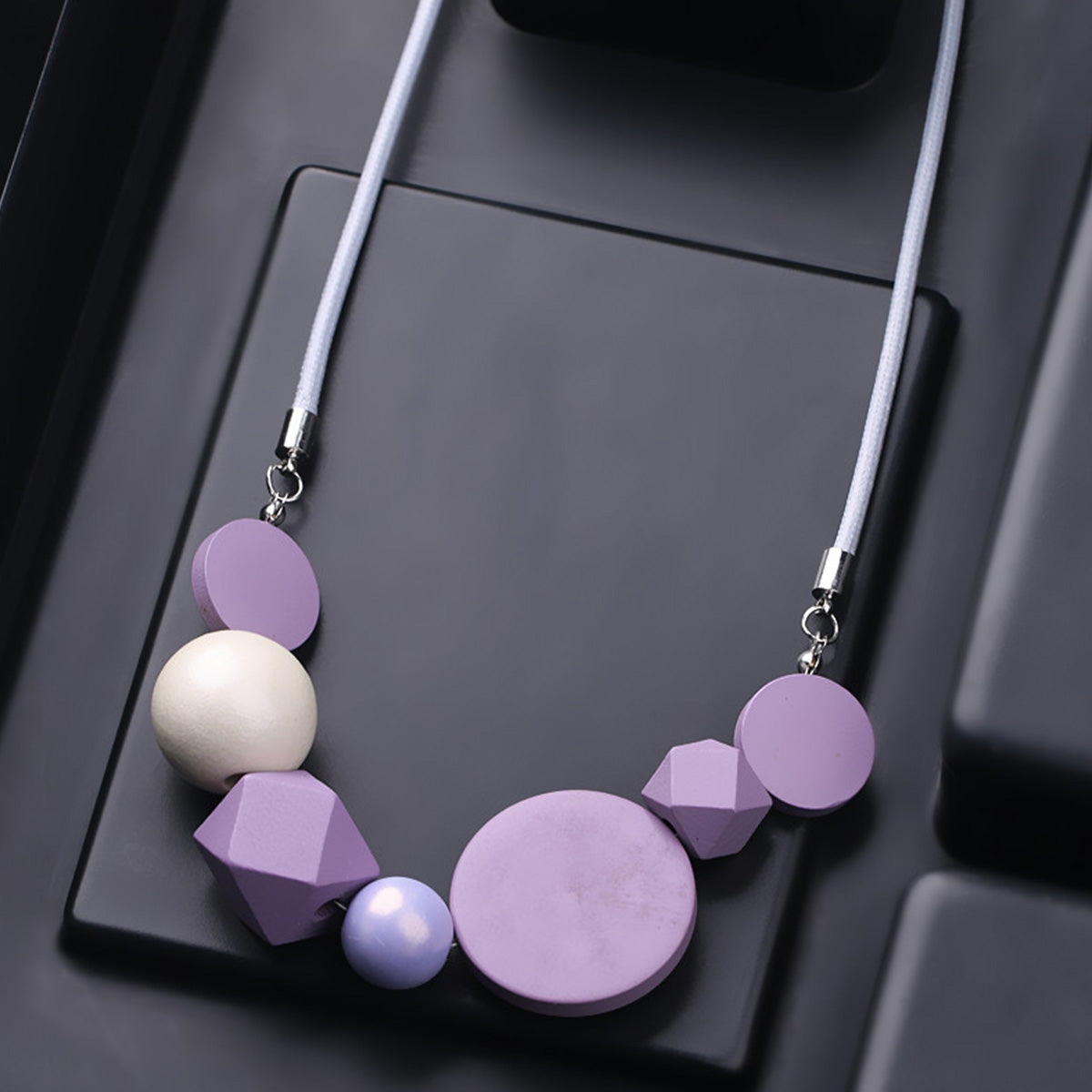 New Style Personality Temperament Small Skirt Shirt Necklace