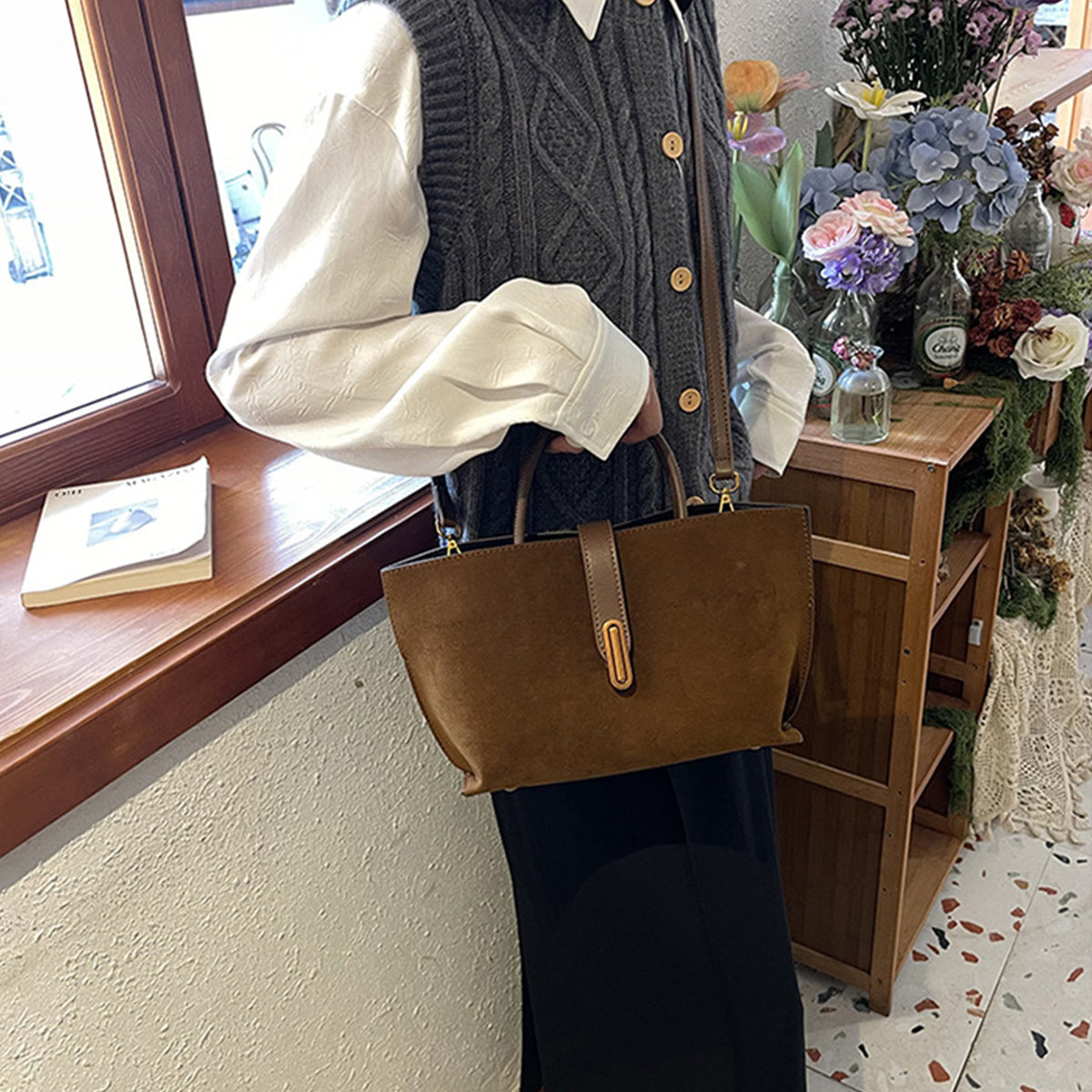Large Capacity Women Commuter Tote Bag