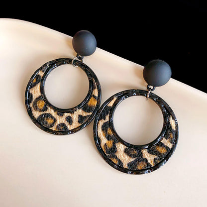 Silver Needle Artificial Leather Leopard Round Earrings