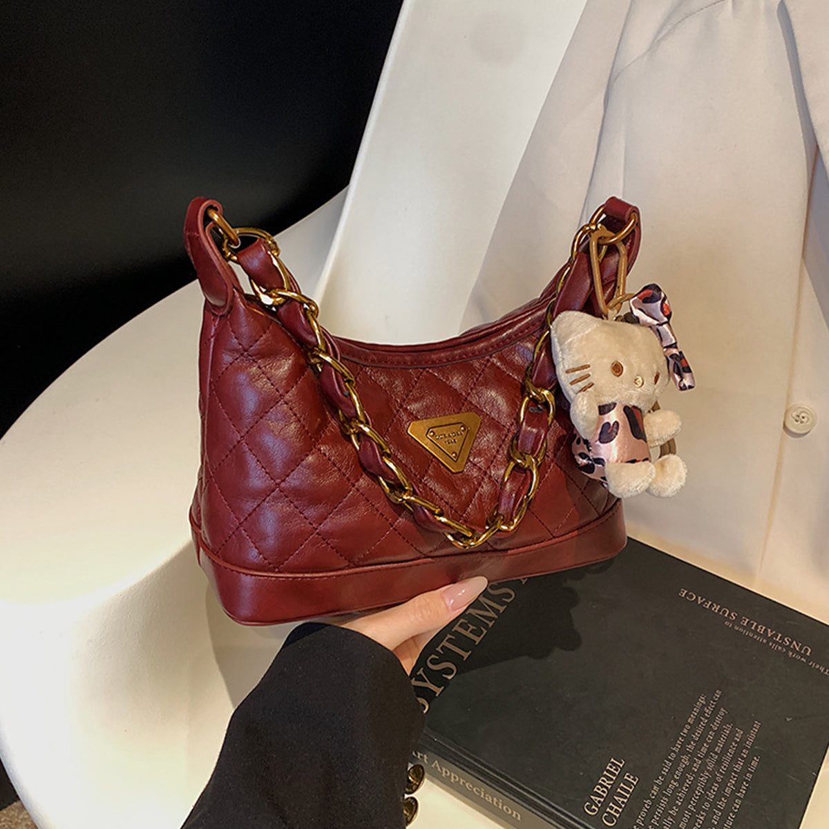 One-Shoulder Crossbody Underarm Chain Bag