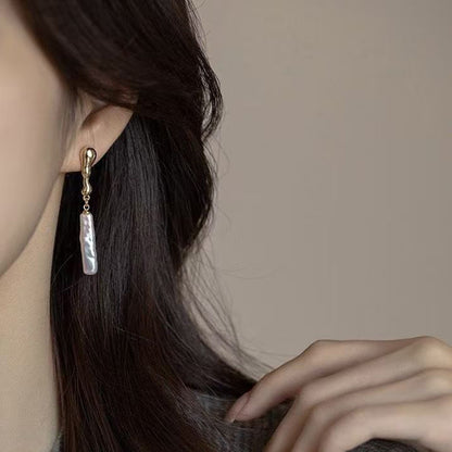 Simple Slender Baroque Opposite-Sex Pearl Earrings