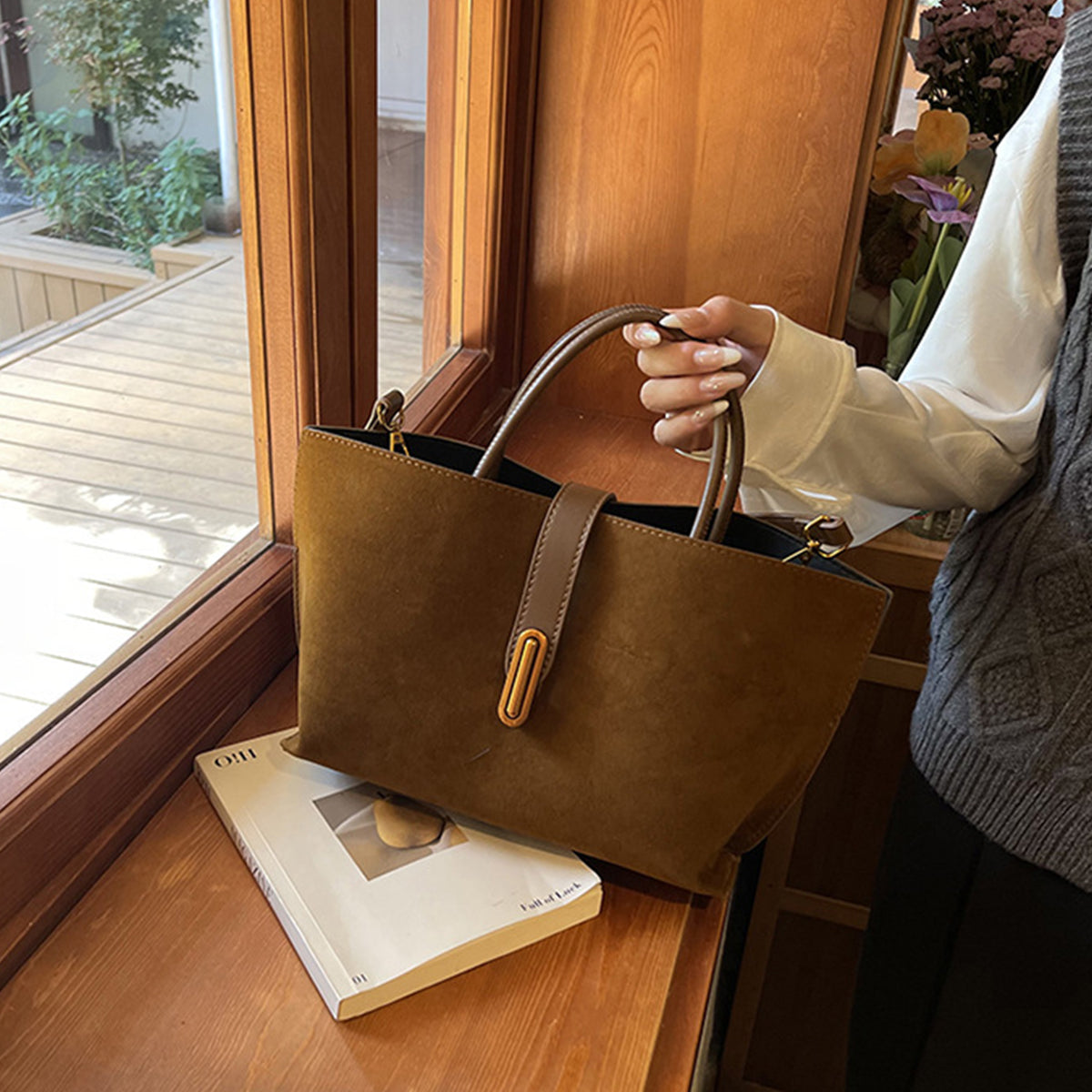 Large Capacity Women Commuter Tote Bag