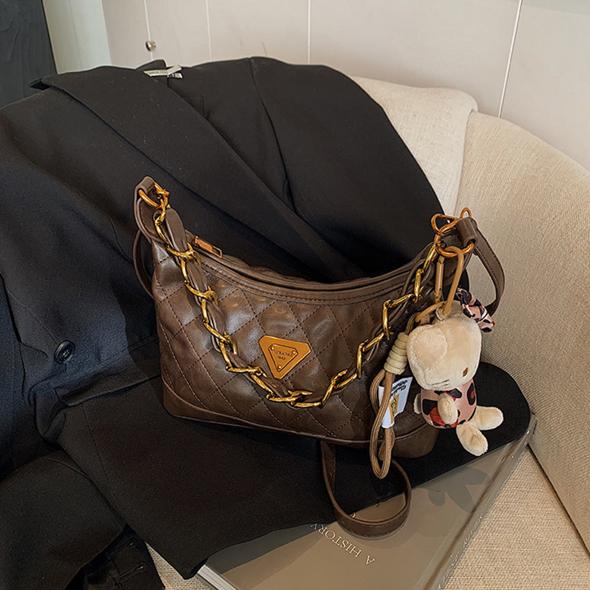 One-Shoulder Crossbody Underarm Chain Bag